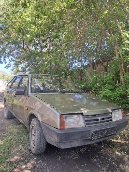Продам машину Ваз (Lada) 2109