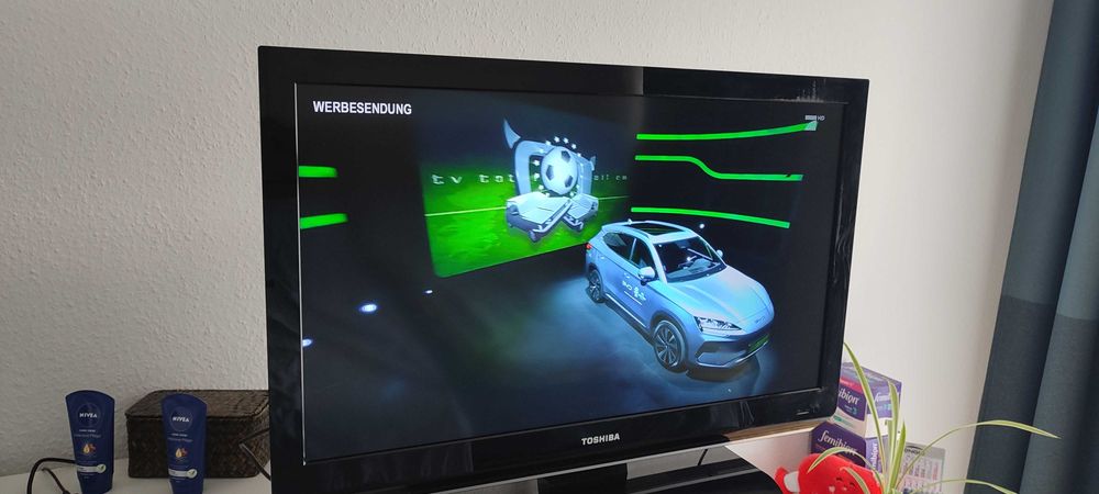 TOSHIBA LED телевизор