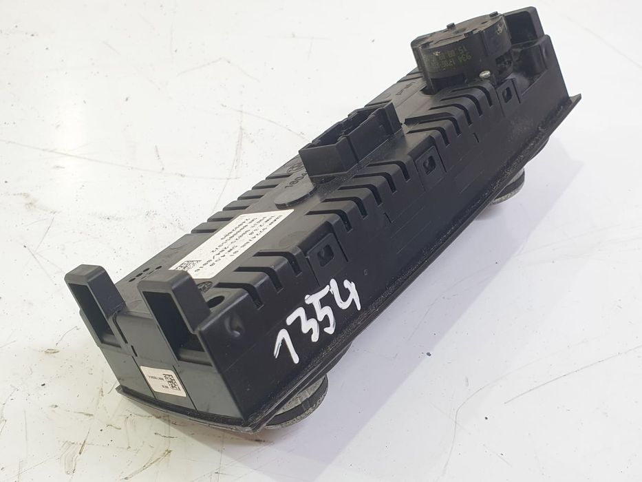 Panou clima ac 9224788 BMW Seria 7 F01/F02 (2008 - 2012) 3.0 d 3.0 d n57