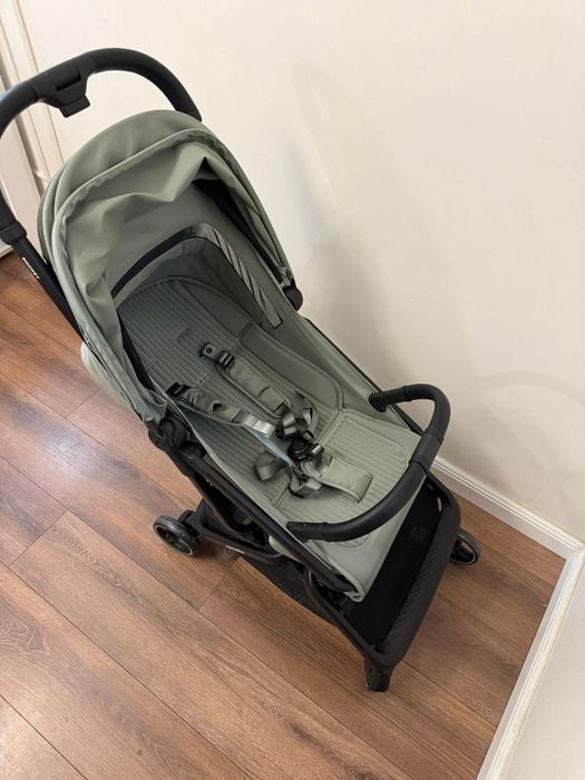 Продам коляску оригинал Easywalker