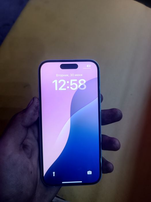 iPhone 15 с коробкой все имеется