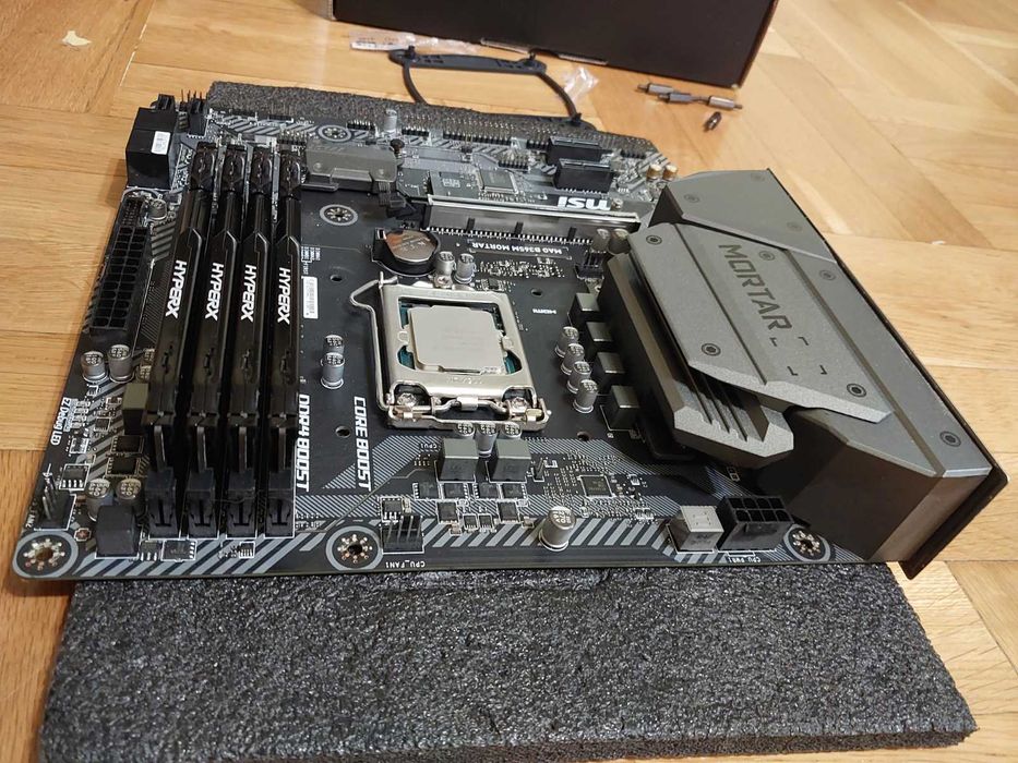 Intel i5 8600K + MSI B365M Mortar + 32GB DDR4 HyperX Fury