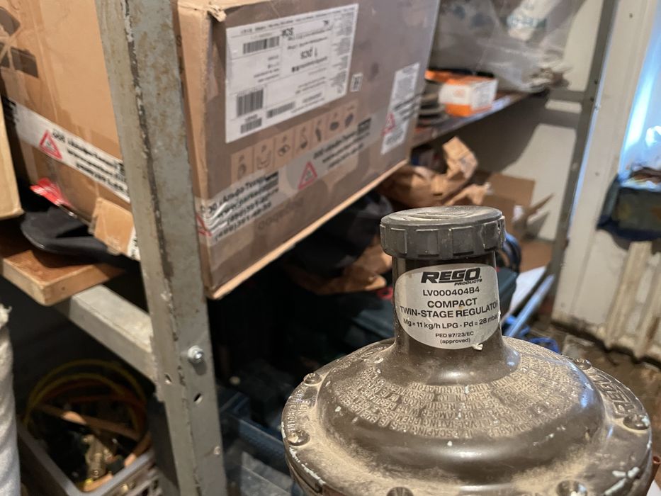 Продам редуктор