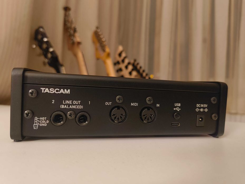 Vand Interfata Tascam US-2x2HR