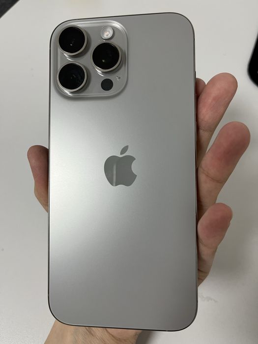 iPhone 16 pro max 256гб