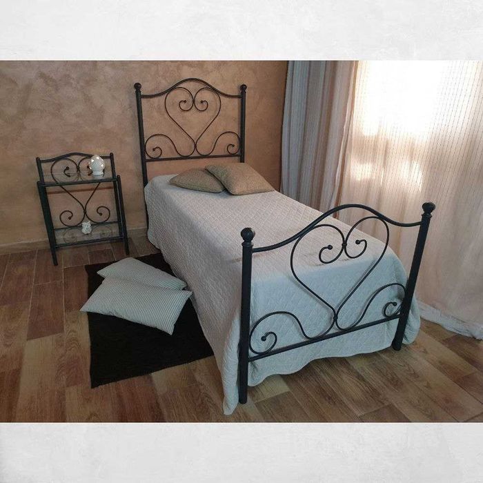 Кровати односпальные