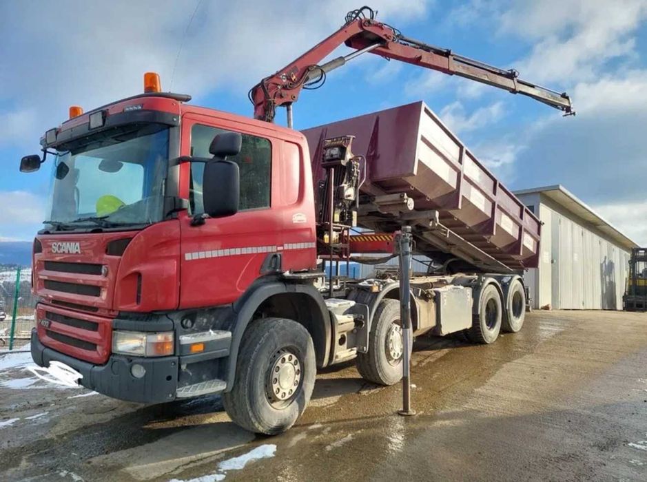 Basculanta Scania P400 cu macara