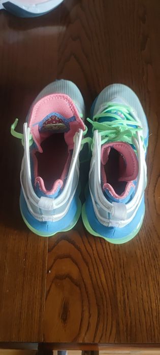 Баскетболни маратонки Nike Lebron