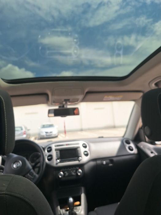 Vând urgent  VW  Tiguan 2015.4×4. automat