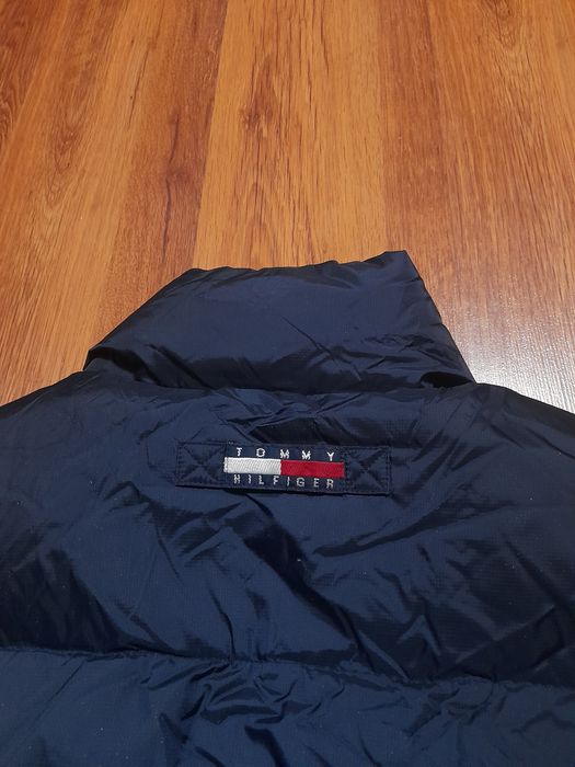 Tommy Hilfiger мъжки елек M размер.