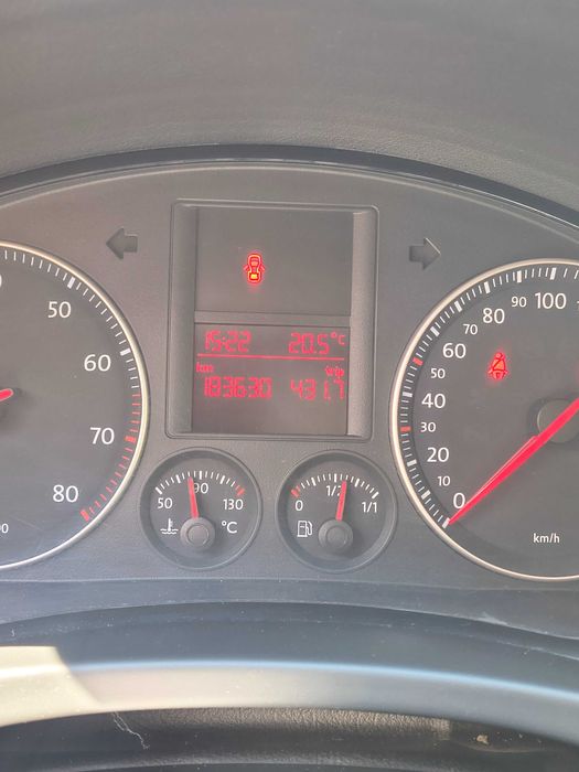 Volkswagen golf 5 plus, 1,6 benzină, an 2026