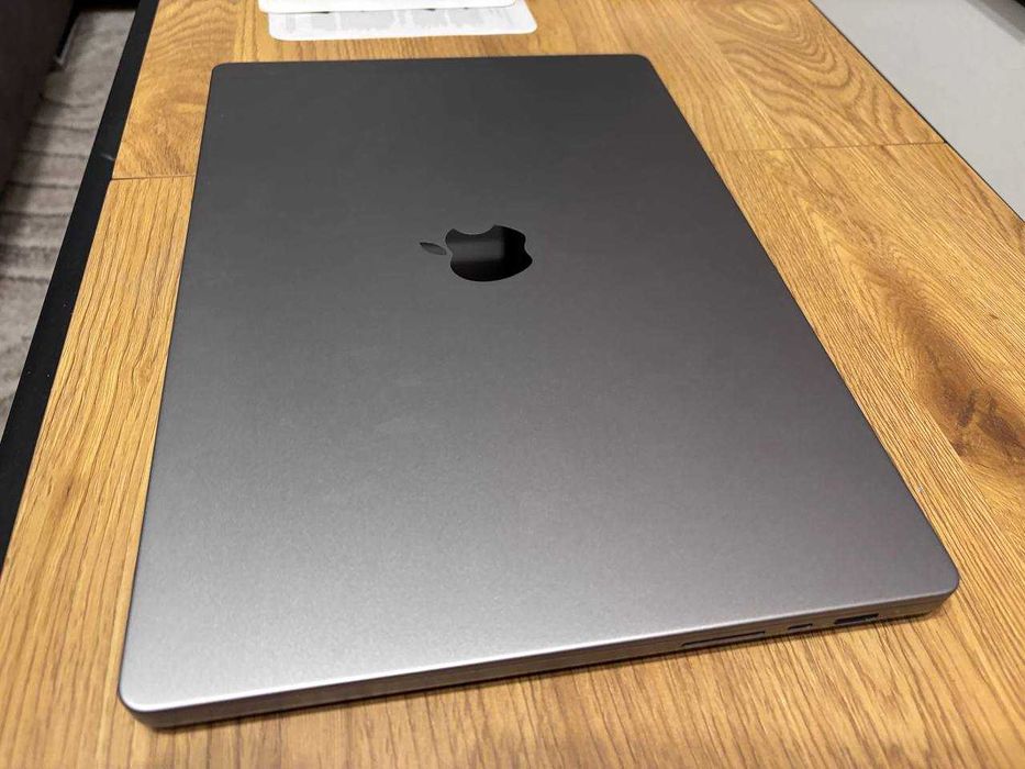 Apple MacBook PRO 16 2023, M2 Pro, 19-Core GPU