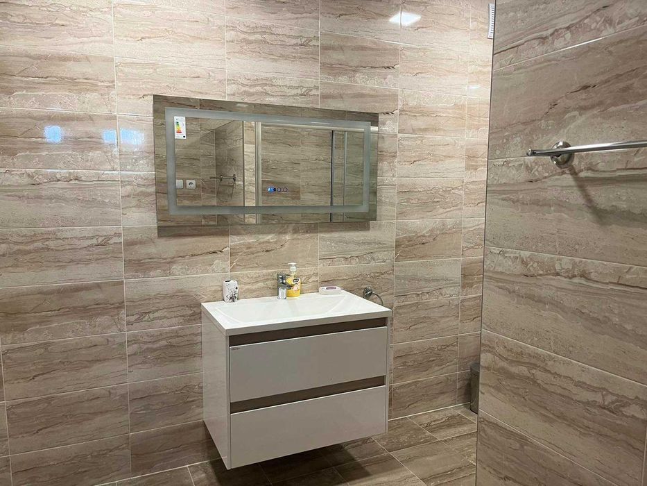 Продава се Къща в Карлово - 380 кв.м за 369 €/кв.м - Снимка #5