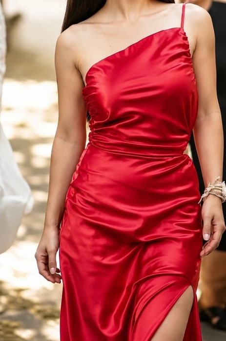 Rochie eleganta  roșu intens
