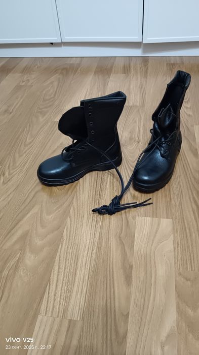 Форма военная, камуфлированная и др.