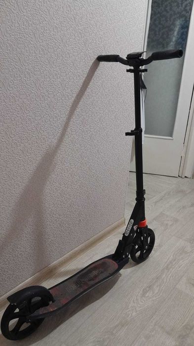 Продам самокат большой