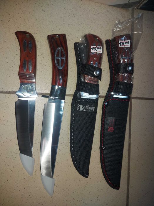 Нож Колумбия с текстилен калъф