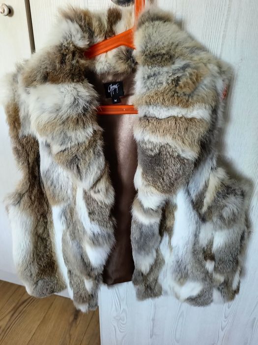 Vesta de blana naturala