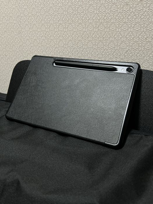 Отличный планшет Samsung Galaxy Tab S9