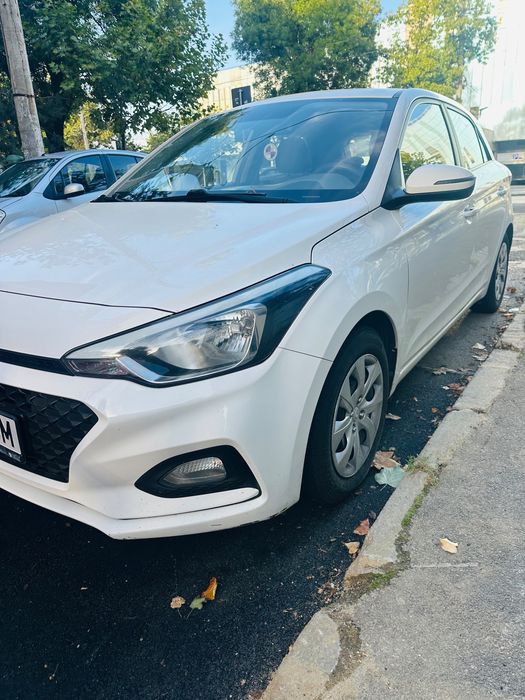 HYUNDAI i20 2019 — imagine 4