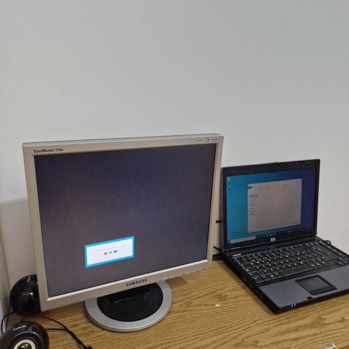 Монитор Samsung 710 N  17" без забележка