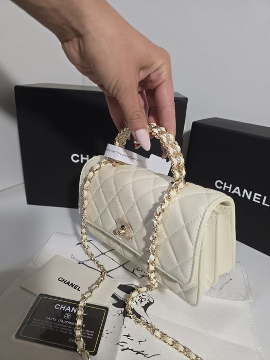 Налична чанта Chanel WOC 26C