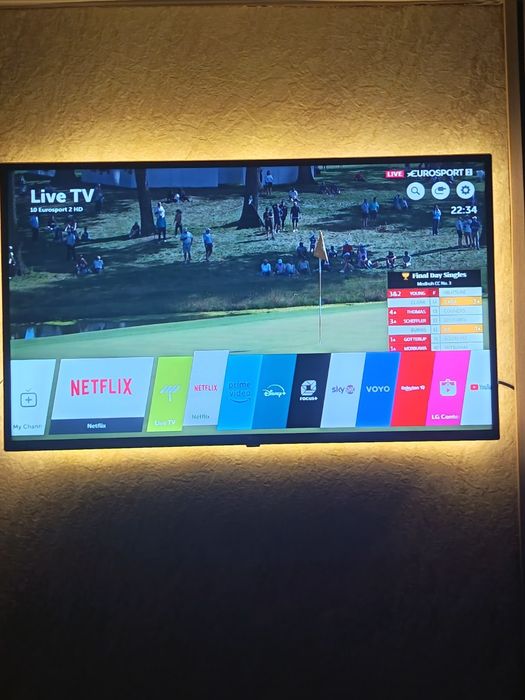 Televizor LG 108 cm