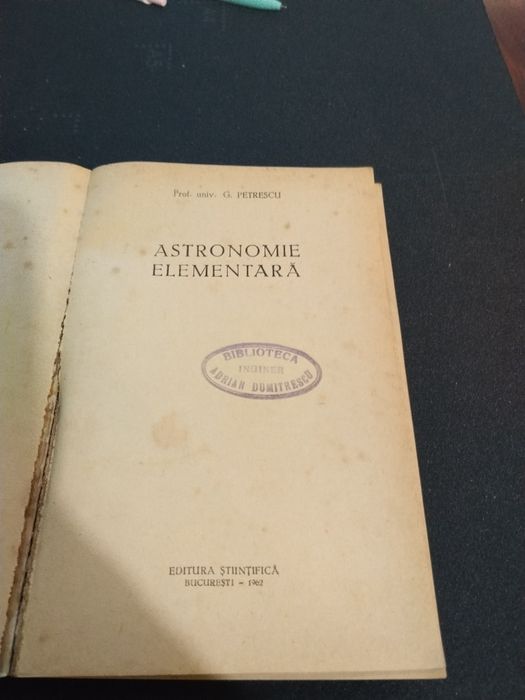 G. Petrescu, „Astronomie elementară”.