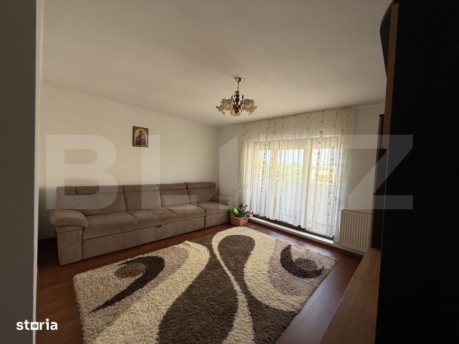 Apartamen 3 camere, 65 mp, zona Micro 16
