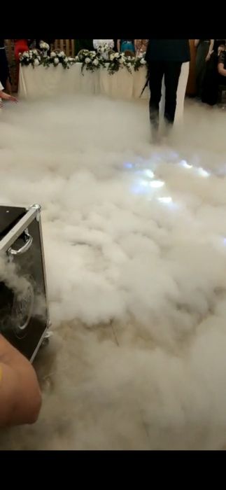 Fum greu cu gheață carbonică / Aranjamente cu baloane / nuntă, botez