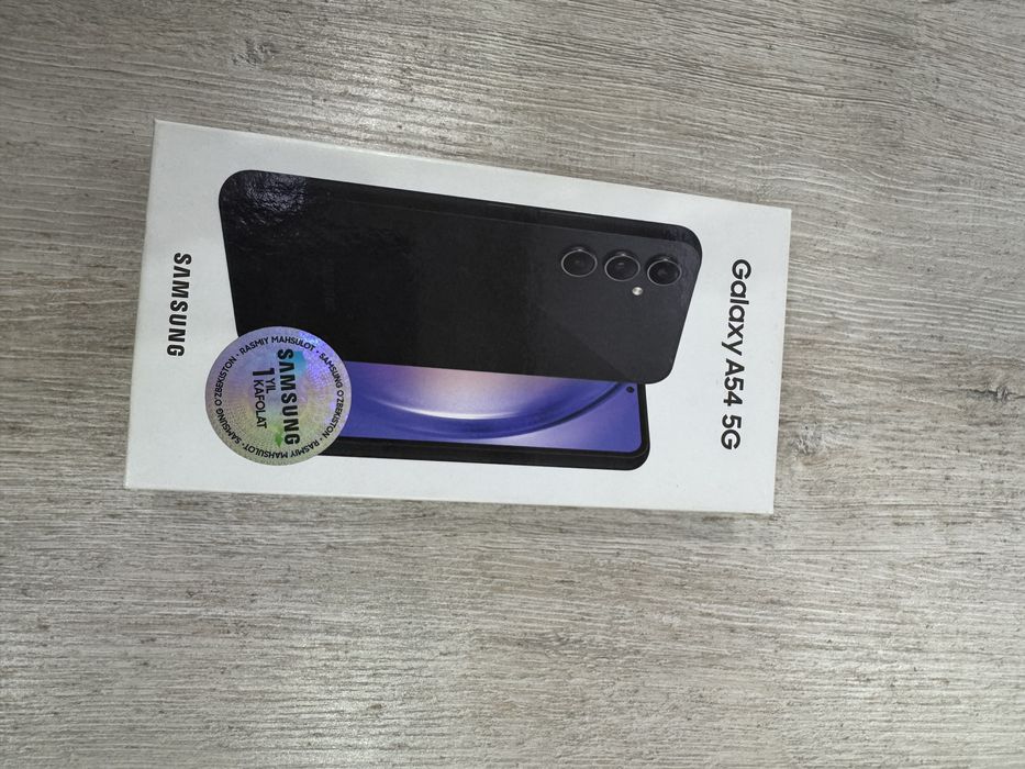 Samsung A54 5G.