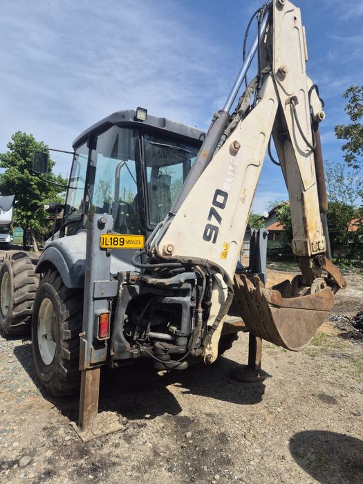 Buldoexcavator Terex