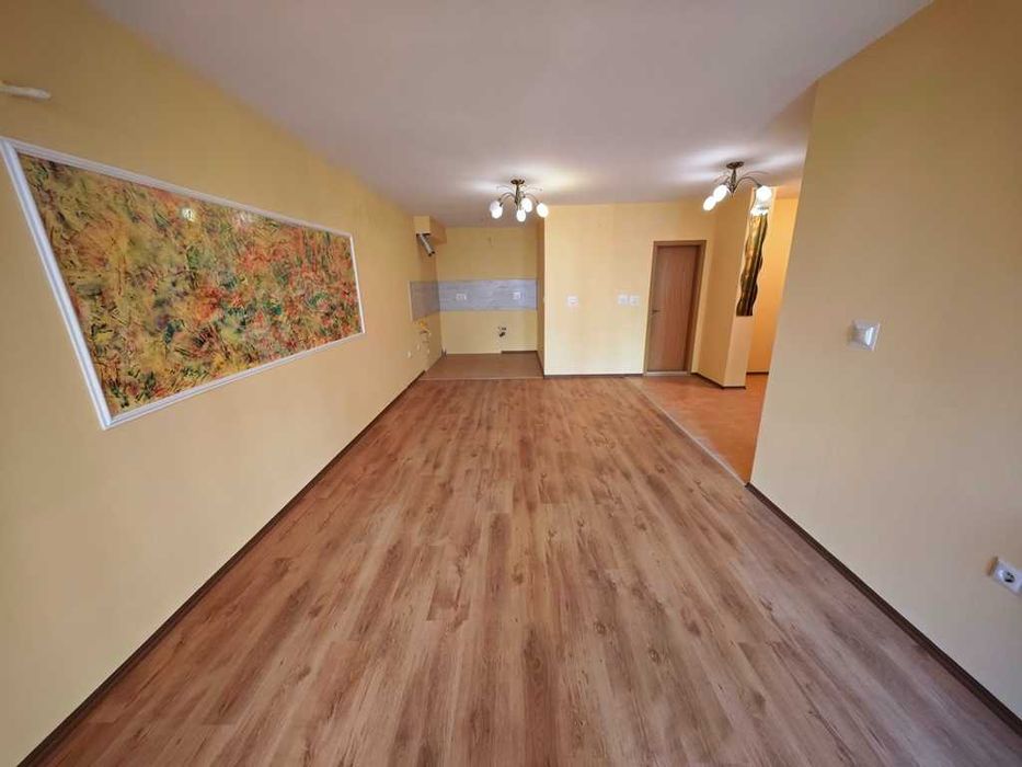 Продава се Двустаен апартамент в Поморие - 72 кв.м за 886 €/кв.м - Снимка #2