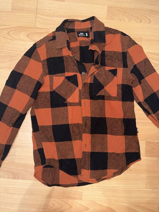 Одежда на детей и взрослых даром