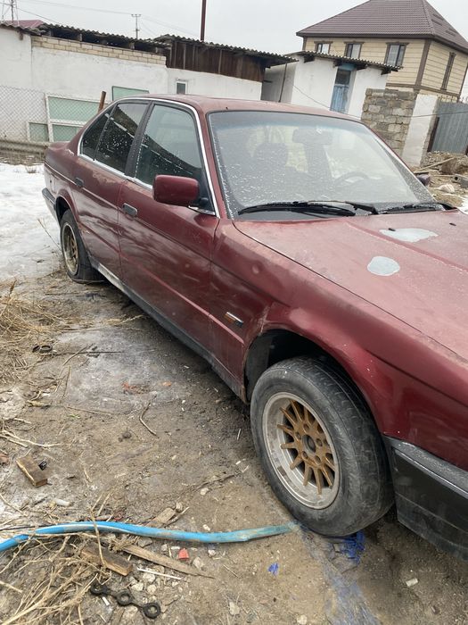 Продам BMW 520 e 34