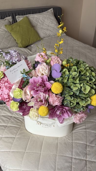 Продам цветы от Main flowers
