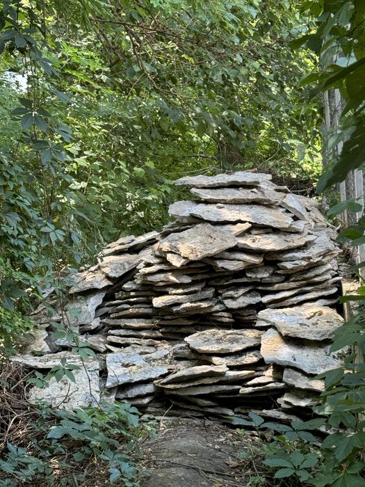 Камъни за алпинеум и покриви и облицовка