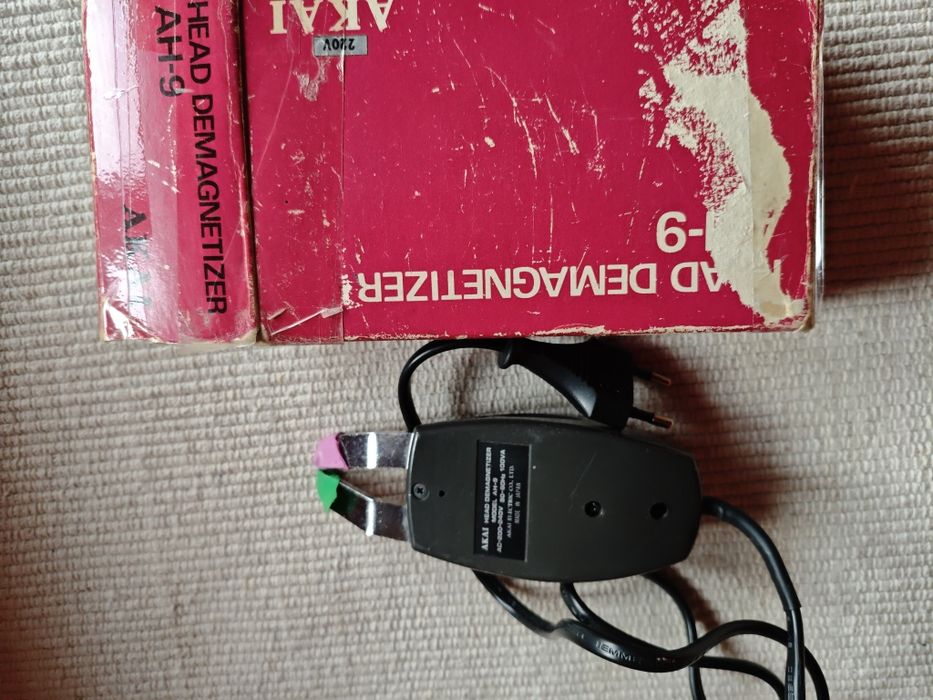 demagnetizor original akai