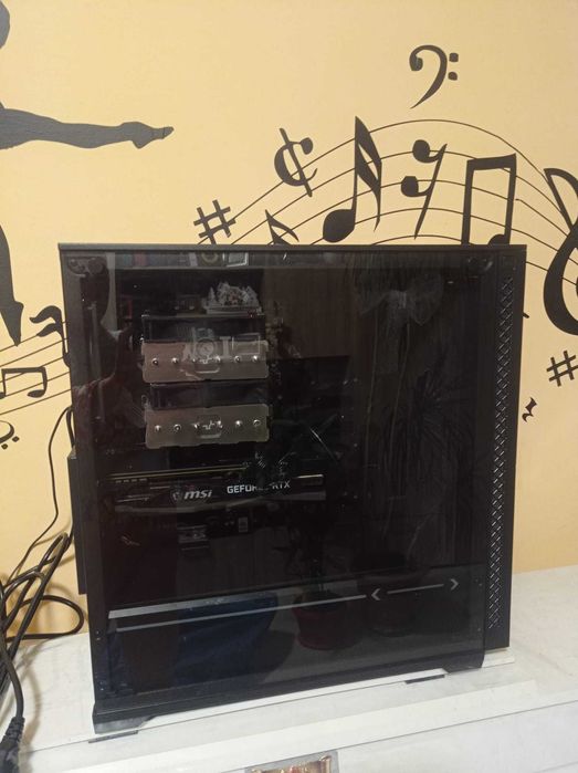Unitate PC de STUDIO