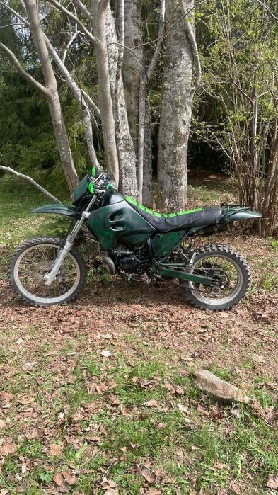 Motocicleta SACHS 125cc 2T ENDURO în stare bună, cu pornire electrică !