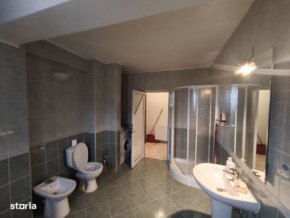 Apartament 2 camere, 78mp, Radauti