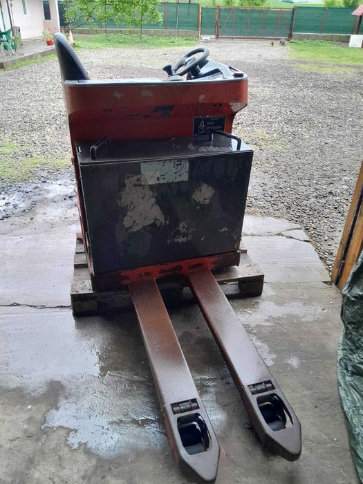 Transpalet Electric Fenwick