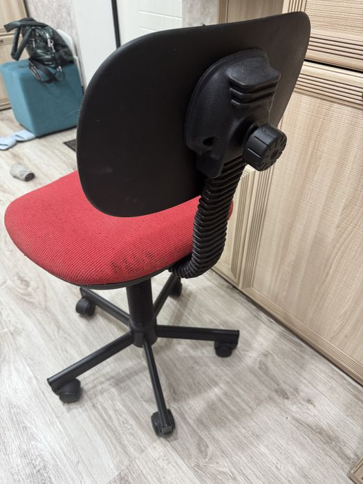 Компьютерный стул