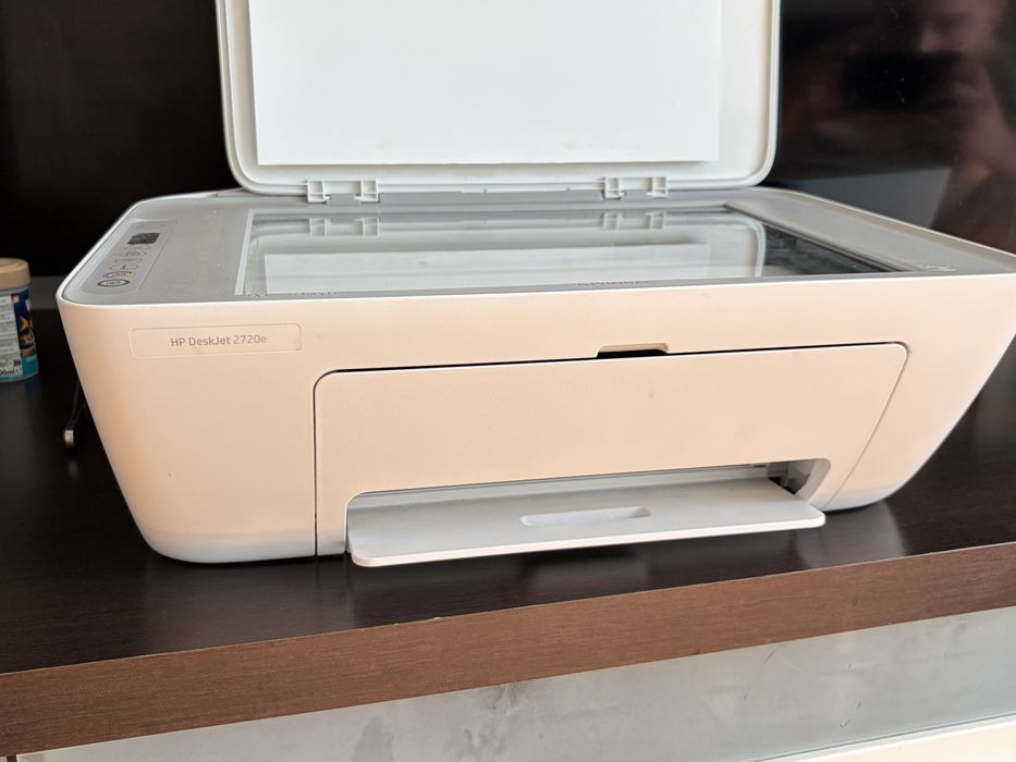Imprimanta HP deskjet 2720e