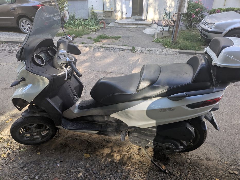 Piaggio MP3 500 cm3