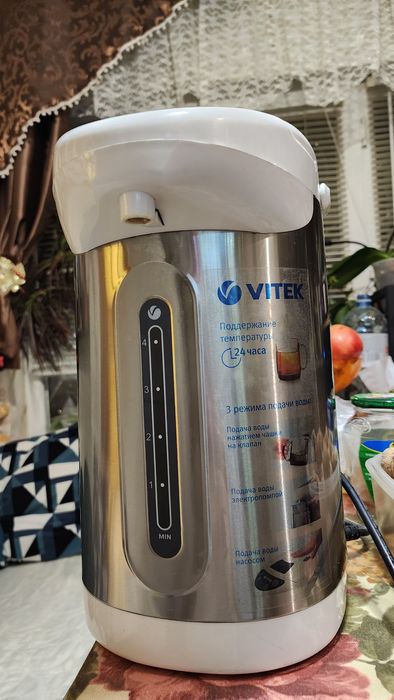 Продам термопот. Состояние нового