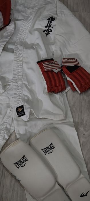 Продам оригинальное кимано