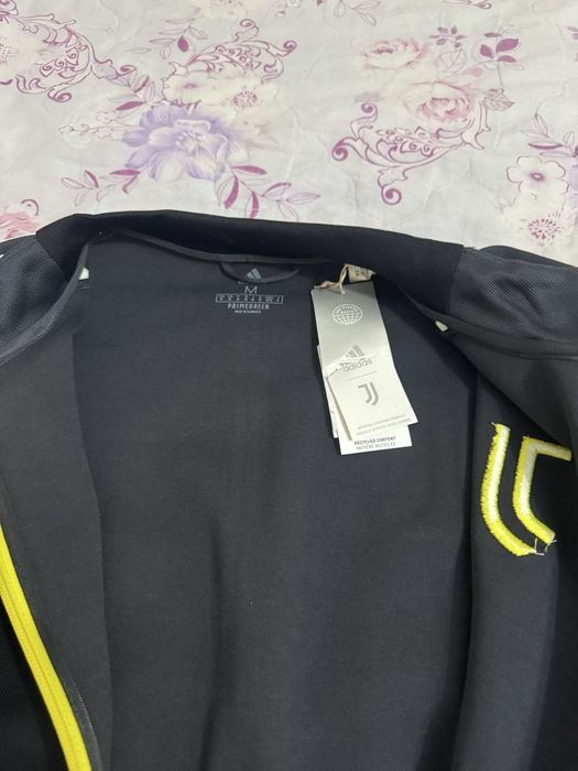 Продам олимпийку Адидас