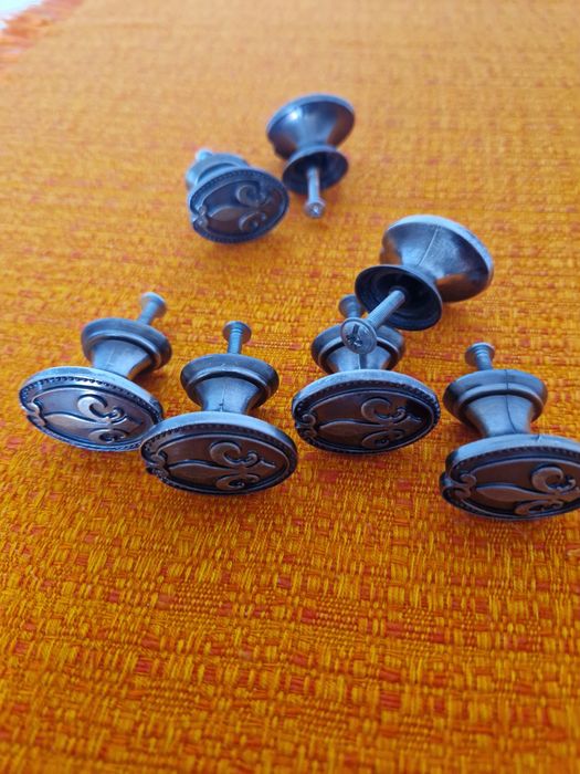 Set de 7 butoni metalici antichizat mobilă
