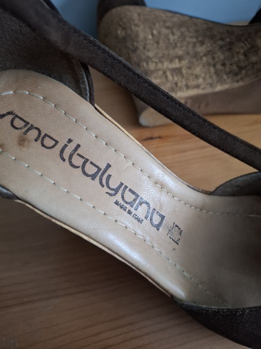 Sandale din piele Italia marimea 40